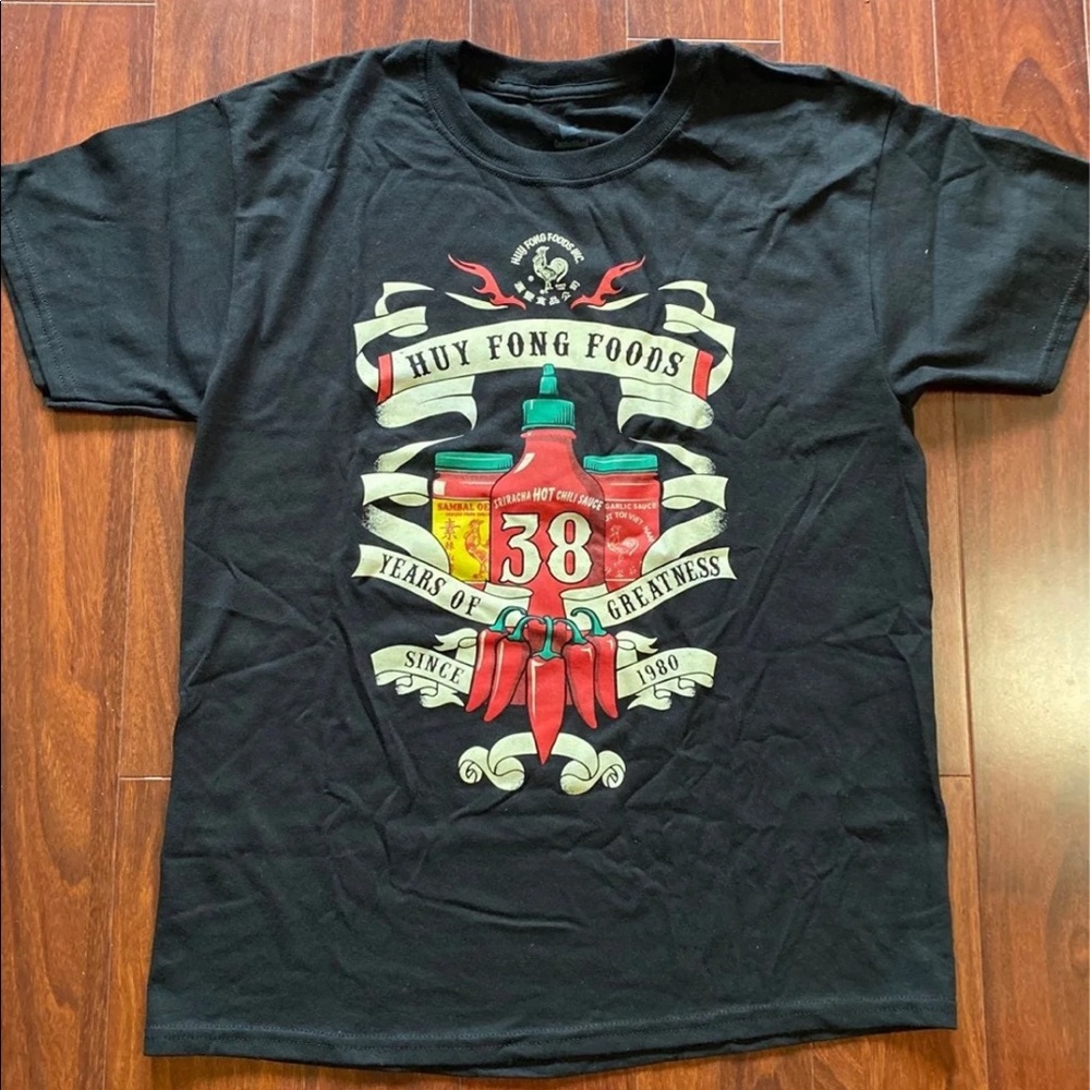 Sriracha Hot Sauce Graphic T-Shirt